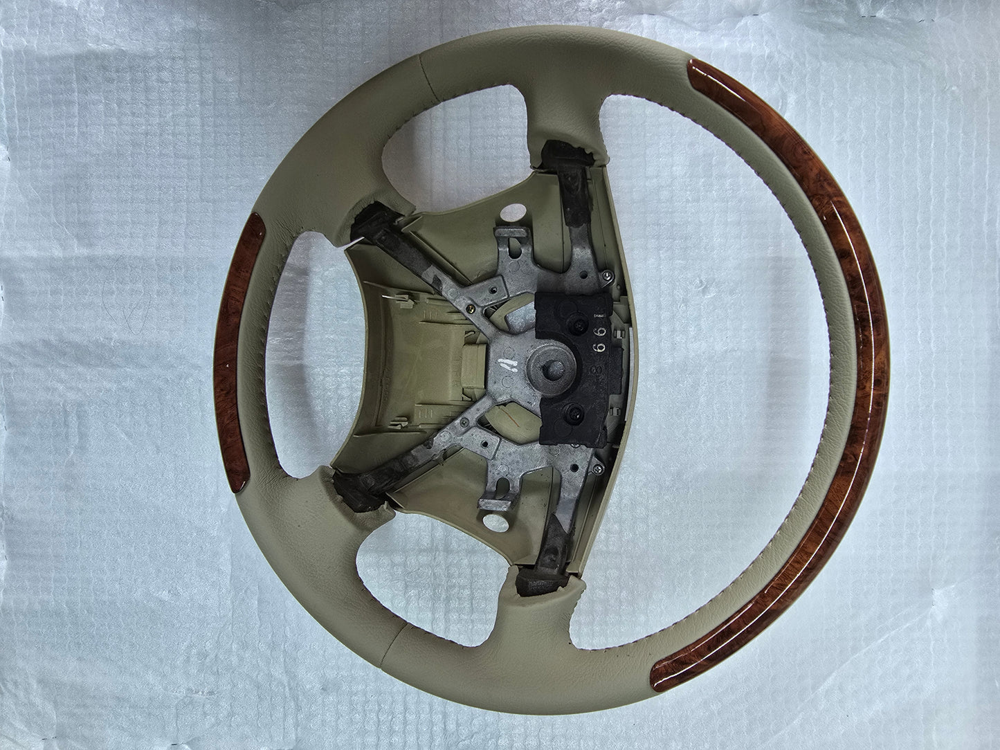 Steering wheels