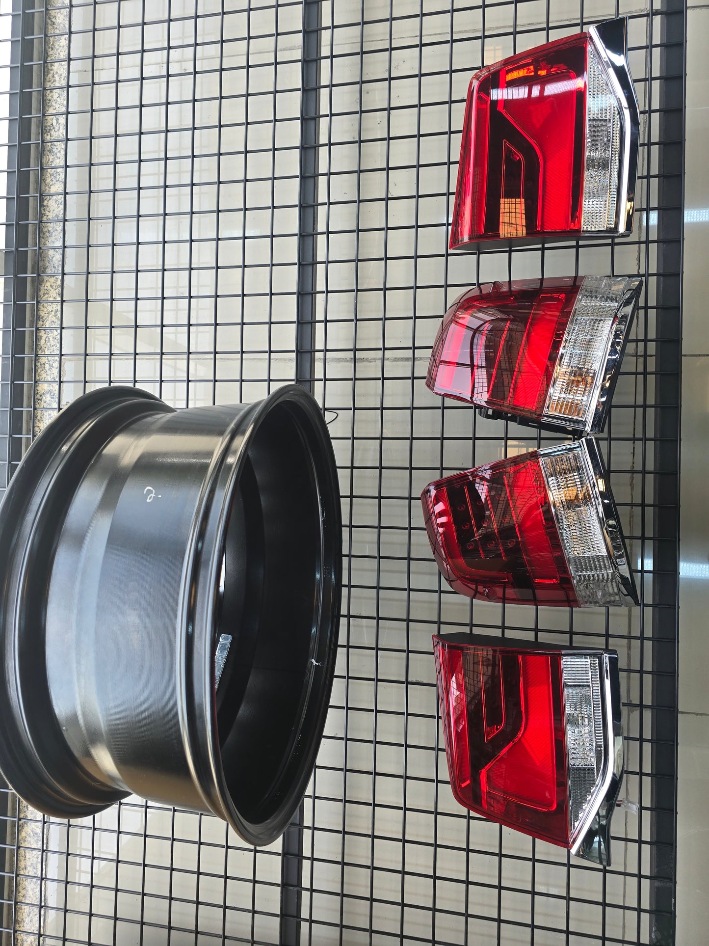 TAIL LAMP FOR LAND CRUISER 2016 - 2017 - 2018 - 2019 - 2020 - 2021